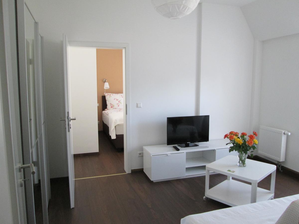 Aparthotel Living Apart